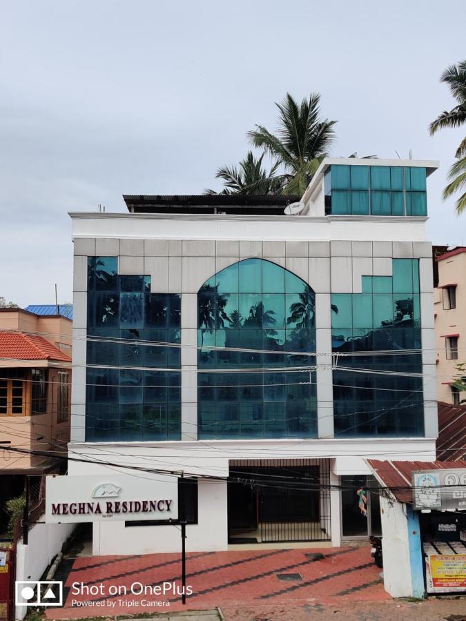 Hotel Meghna Residency Thiruvananthapuram Zewnętrze zdjęcie
