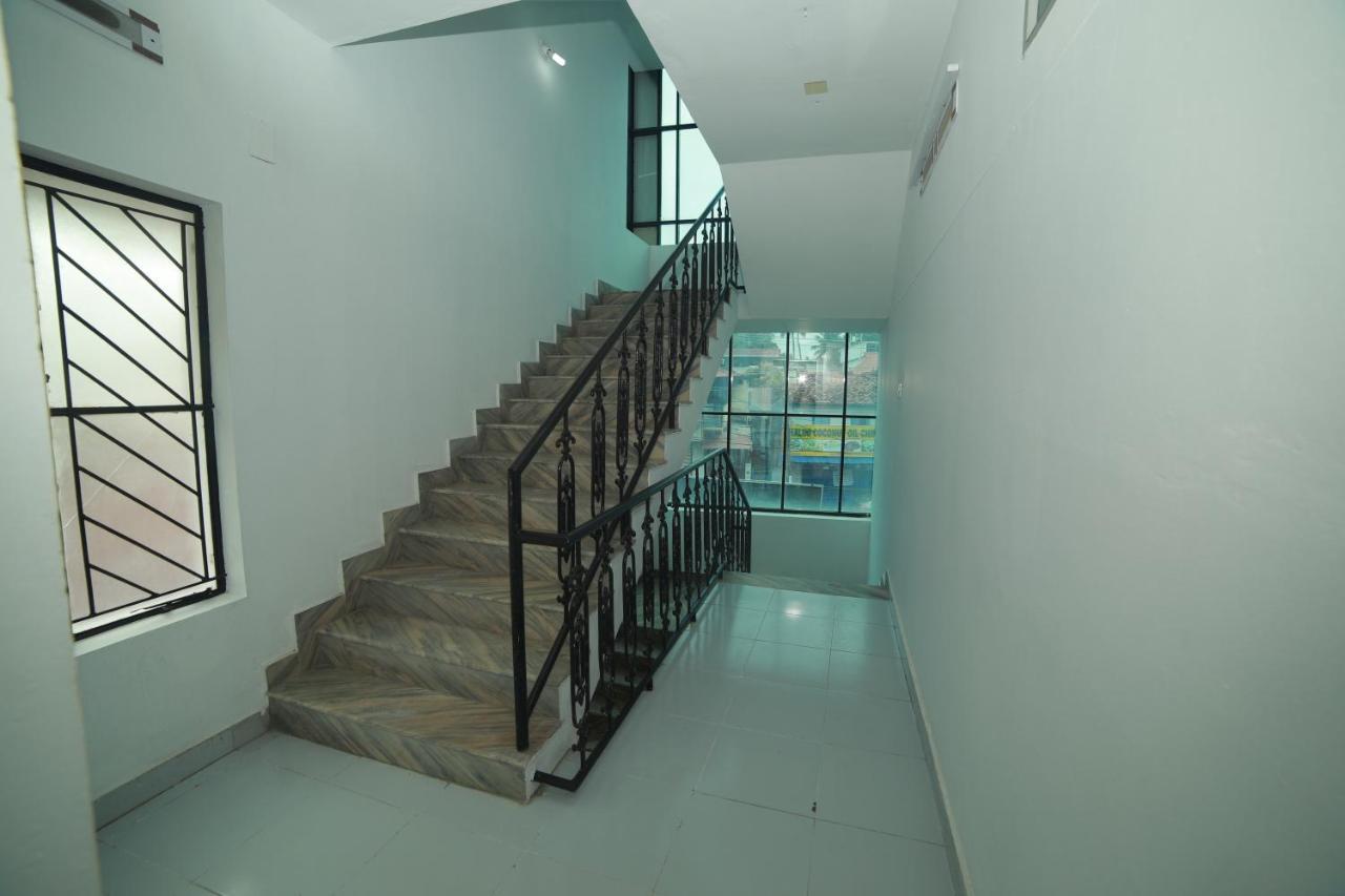 Hotel Meghna Residency Thiruvananthapuram Zewnętrze zdjęcie